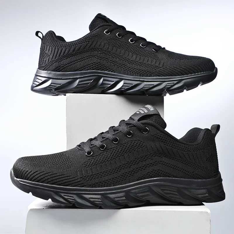 Breathable mens running shoes lightweight mens sports shoes non slip outdoor mens walking shoes mesh sports shoes lace insolesW250320