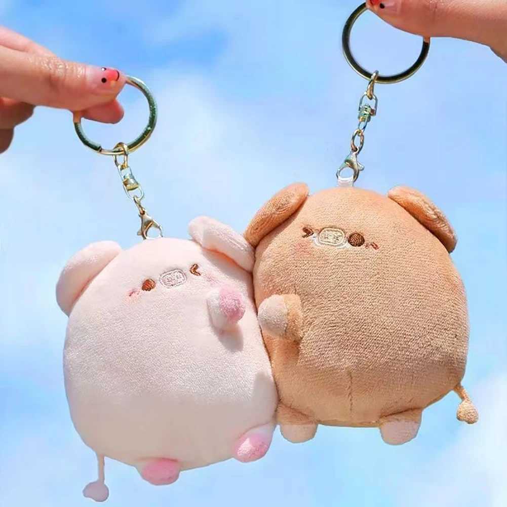 A pair of magnetic couples with pig plush keychains cute and creative plush Kawai magnetic backpack pendant toy girl holiday giftXJ250319