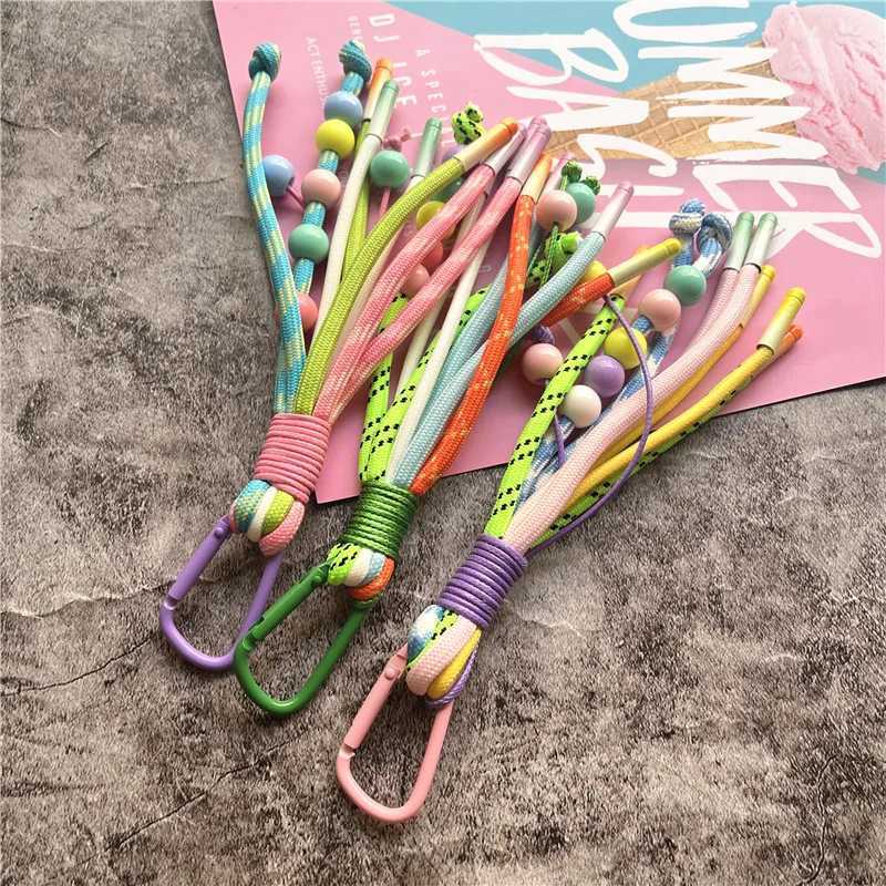 Colorful keychain with bead bag charming weaving car keychain mini fresh keyholder high-end accessory for mobile phonesXJ250319