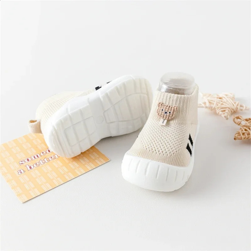 Fashionable Toddler Shoes Baby Socks and Shoes for Spring and Autumn Suitable for Babies Aged 1-3 Years Old 250319