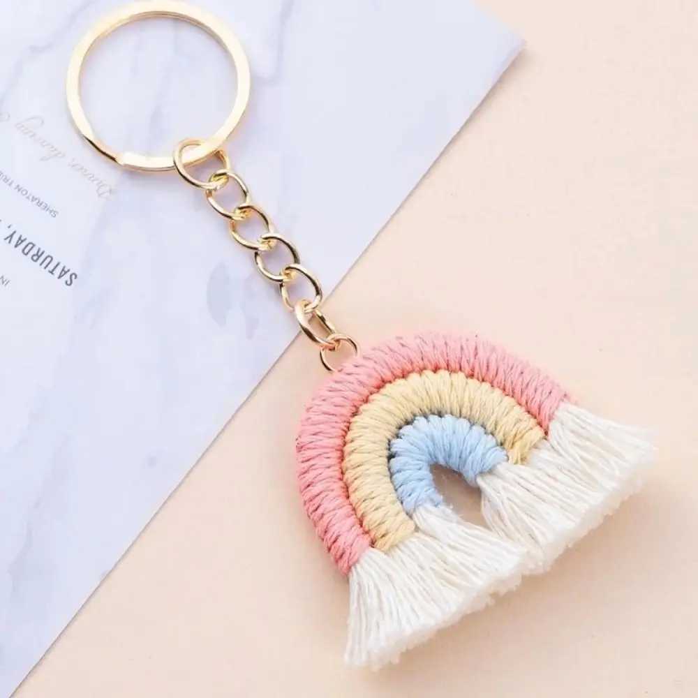 Fashionable tricolor rainbow keychain beautiful and exquisite pendant knitted rainbow keychain cute handmade womens keychainXJ250319