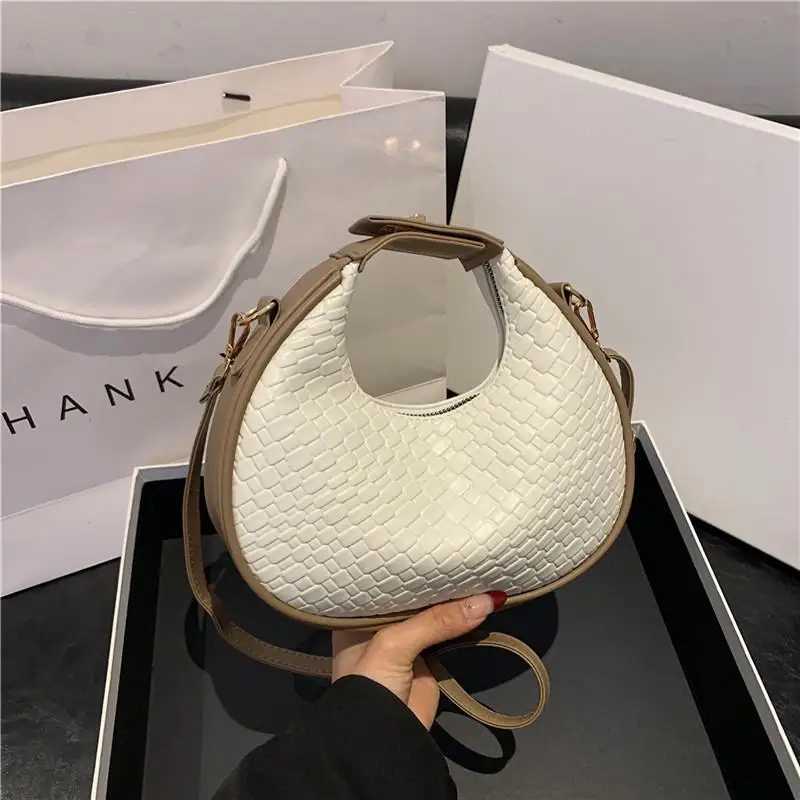 New Fashionable Simple Leisure Commuter Half Moon Bag Retro Handheld Shoulder Carrying Womens Bag Crossbody Bag Y250319
