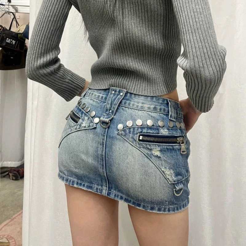 2024 Womens Summer Blue Rivet Skirt Sexy Short Mini Wrap Denim Skirt High Waist Slim Thin Word Package Personality Jean SkirtXJ250320