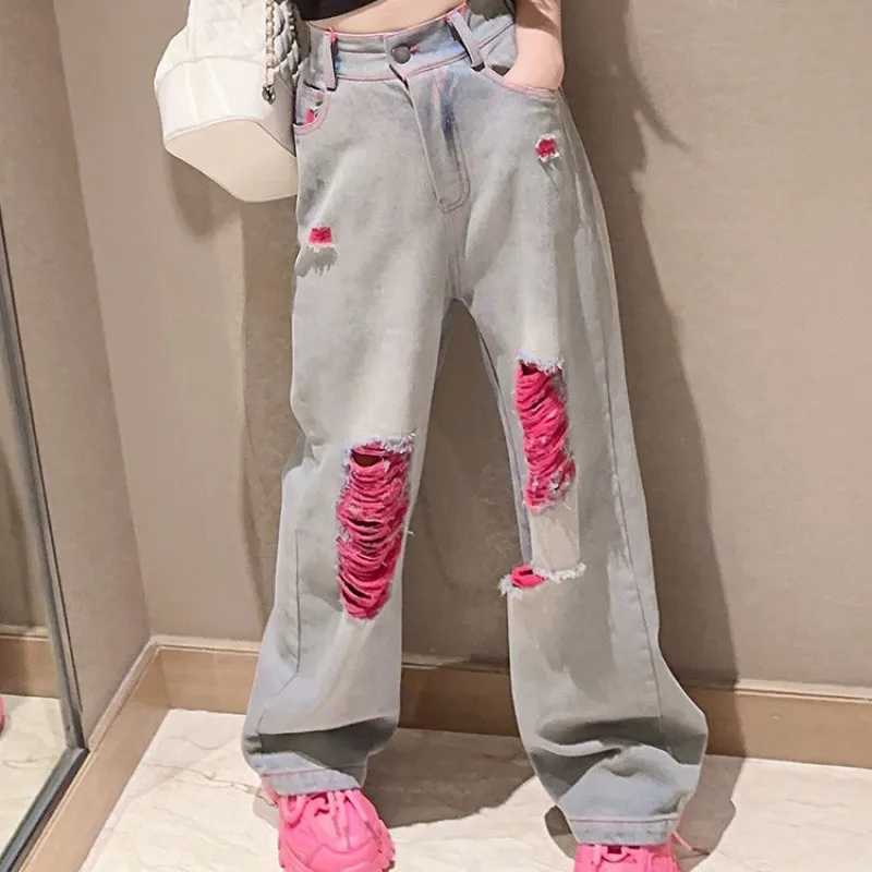 2024 Spring/Summer Teen Girls Denim Wide Leg Jeans Childrens Straight Hole Trouser Medium Girls Loose Breathable Solid PantsT250326