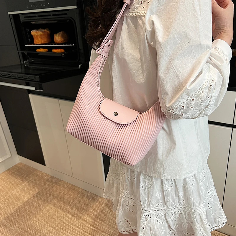 LEFTSIDE Fold Small Pu Leather Crossbody Bag for Women Korean Fashion Travel Tote Bag Females Handbags and Purses 250318