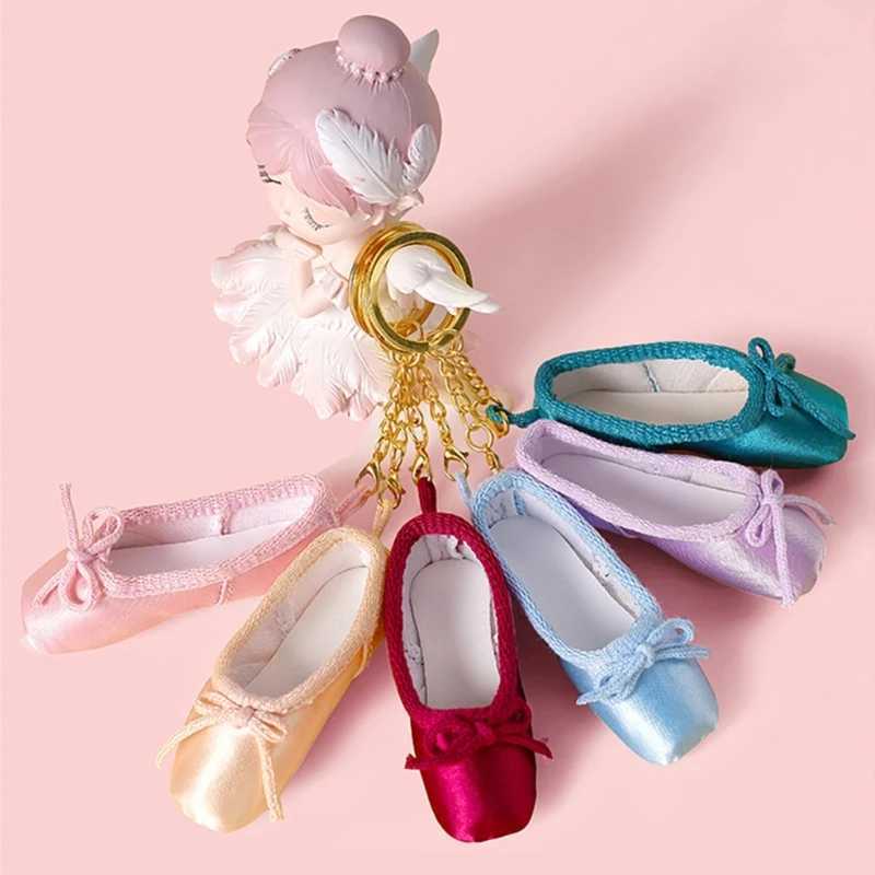 Ballet inspired keychain satin corner shoe pendant cute keychain satin alloy material keychain dance enthusiast Y08EXJ250319