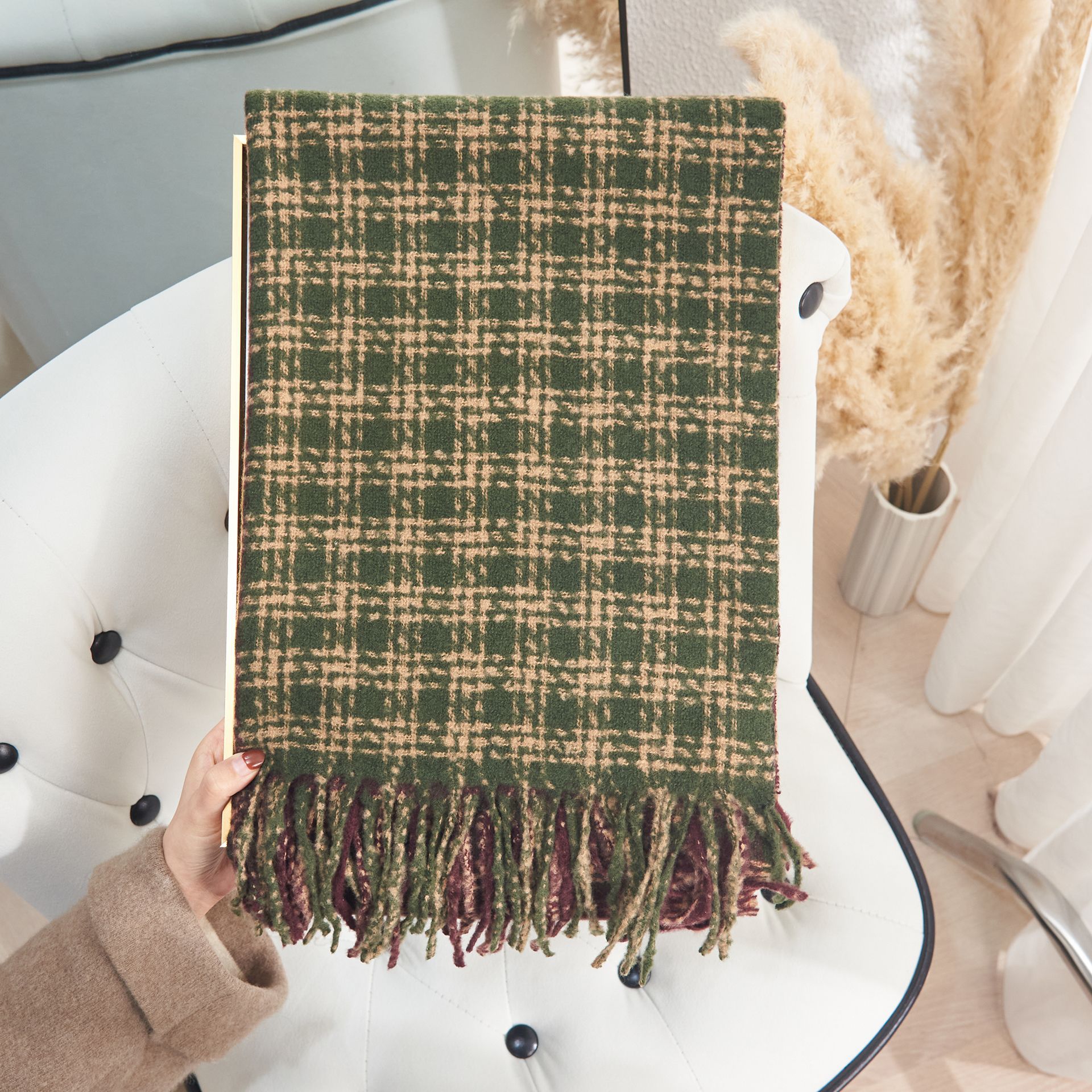 K178 Autumn and winter high-end Internet celebrity double-sided color matching well-shaped scarf Korean street atmosphere imitation cashmere warm scar