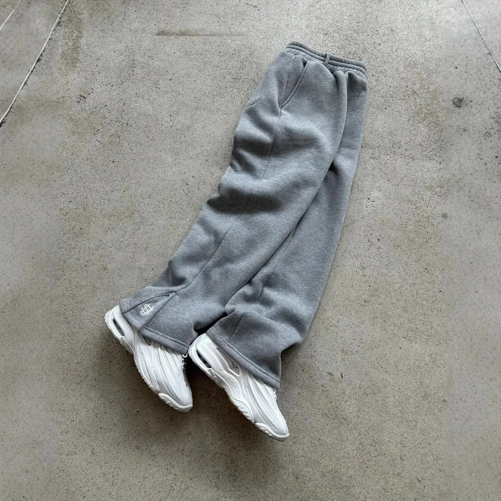 Y2k Retro Loose Straight Pants Men Tracksuit Pants Personalized Leg Zipper Embroidery Hip Hop Harajuku Casual Pants 250319