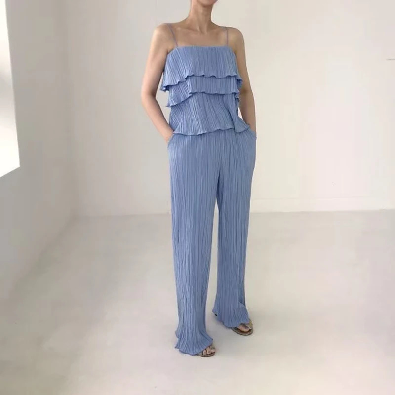 HELIAR Women Set Pleated Spaghetti Strap Tank Top and Wide Leg Pants 2 Piece Sets Vacation Beach Suits Summer Women Outfits 250320