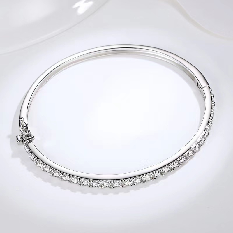 Iced D Color Moissanite Bangle Women S925 Sterling Silver Ins Fashion Moissanita Diamond Bracelet White Gold Finish Pass Tester