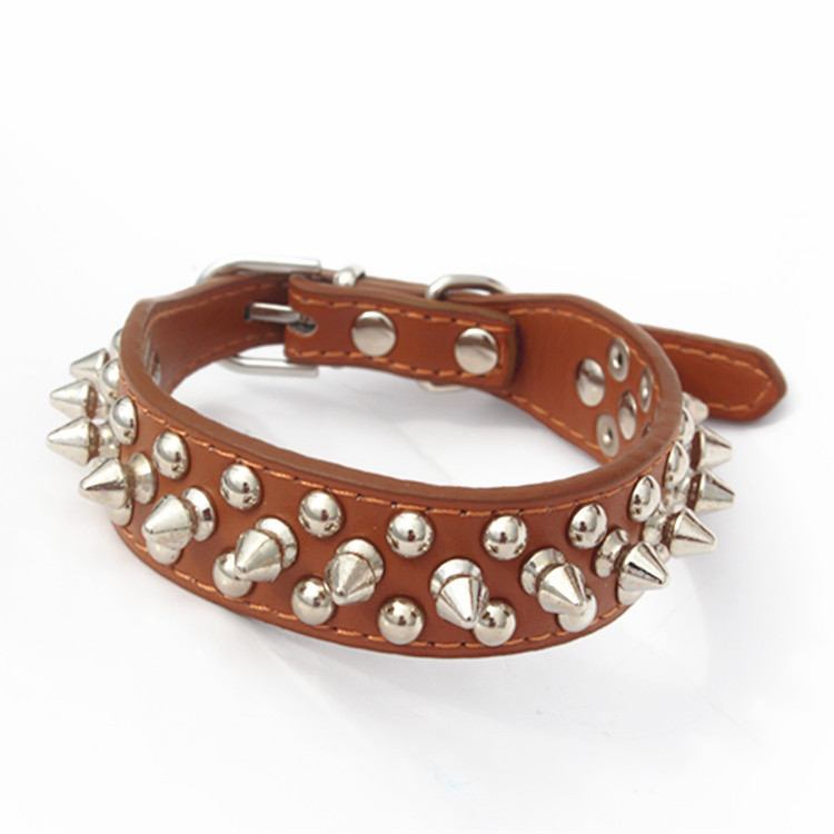 Hot selling explosive punk style cool leather thickened metal spikes anti bite adjustable pet dog collar, suitable for outdoor walks