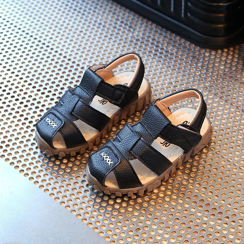 Size 2136 Children Shoes Closed Toe Toddler Boys Sandals Leather Breathable Beach sandals infant Kids Summer 250304