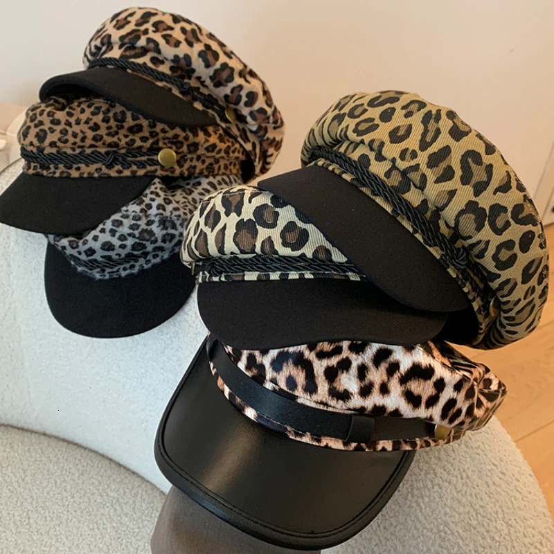 American Retro Leopard Print sboy Hats Women Show Face Small Spring and Autumn Travel Versatile Niche Flat Top Berets Y2k 250320