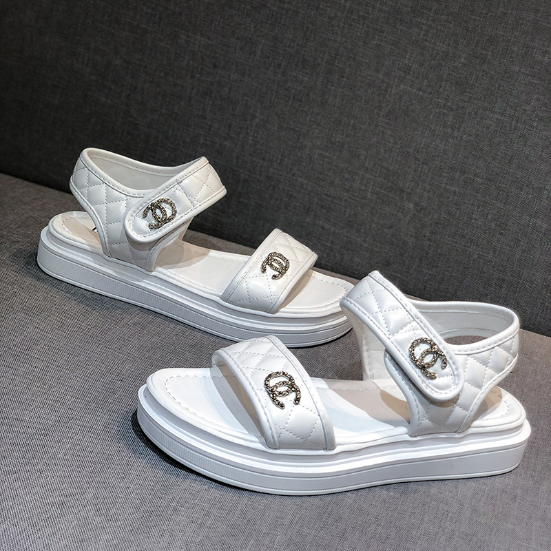 Designer Slippers free Shipping Sandals thick soled slippers single line casual sandals External penetration Women Velcro sports sandals