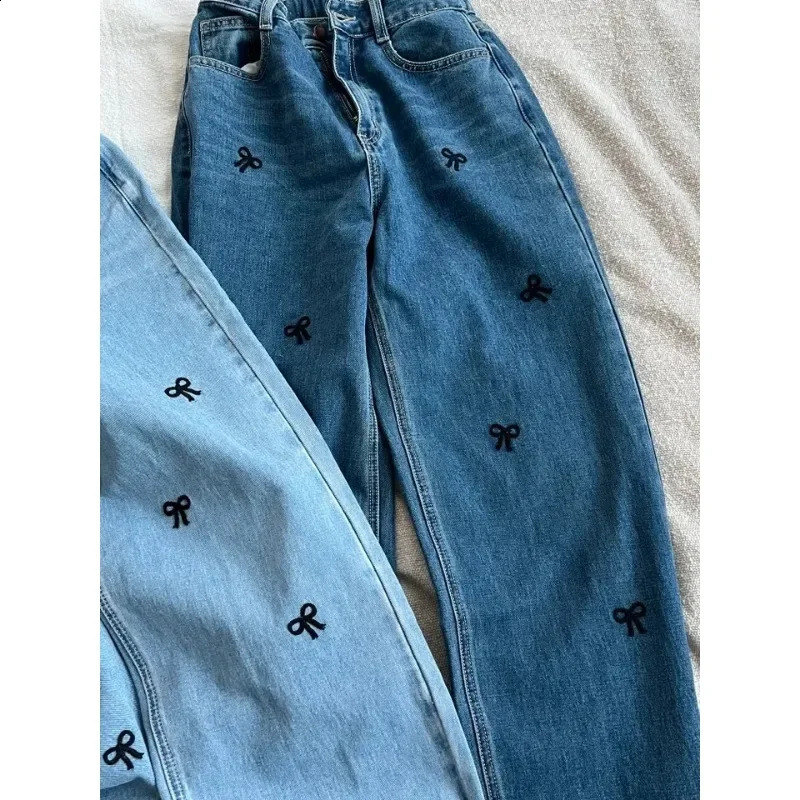 South korea Chic Spring Sense Bow Embroidered High Waist Slimming Wide Leg Mopping Jeans Trousers Women 250319
