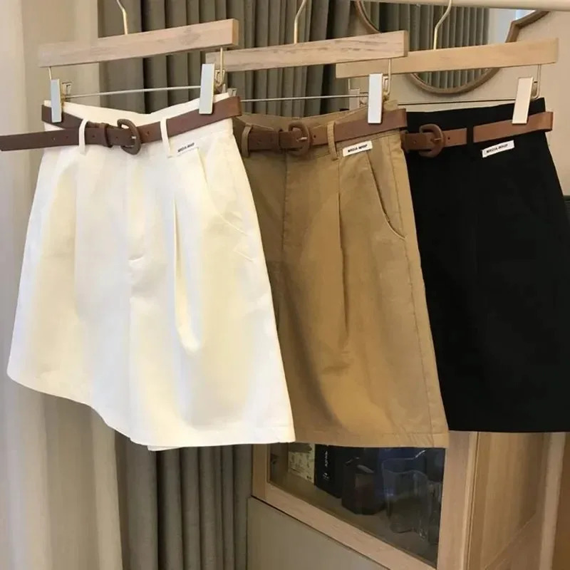 Wide Leg Shorts for Women Summer Thin Cotton A Line Short Pants Office Lady Classic Loose Casual Zipper Women Shorts 250320