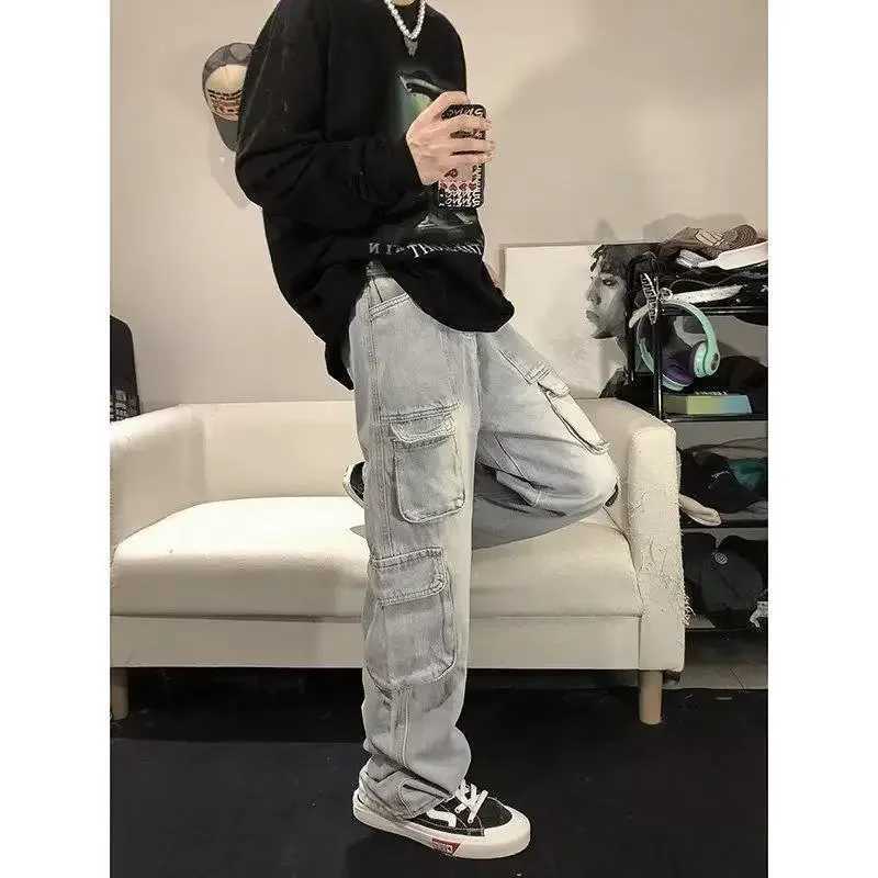 Retro jeans mens summer design sensitivity niche large pocket street goods pants fashion brand loose TrouserT250319