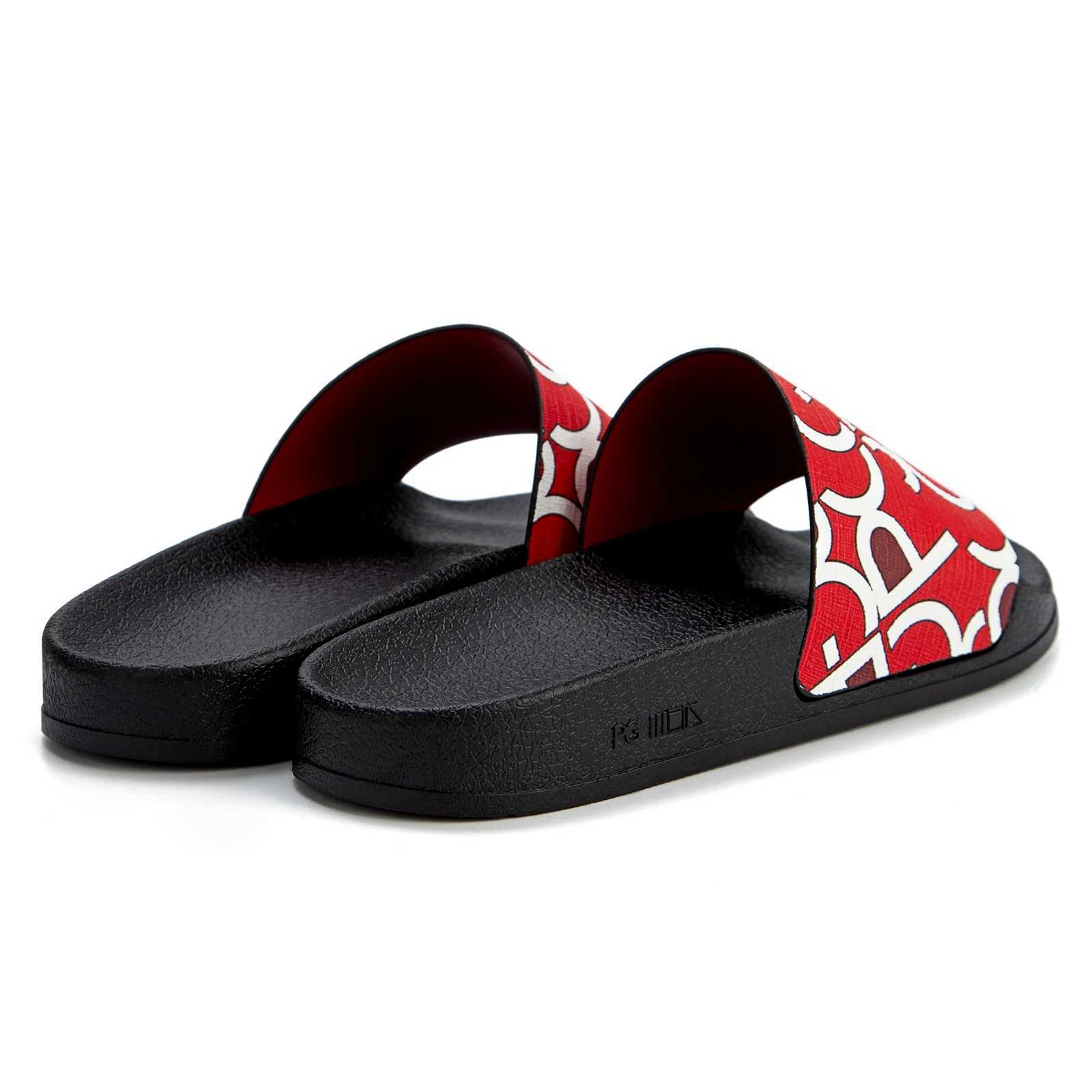PG New Fiable Classic Simplicity Wens Slippers PVC Material Letter Printing Outdoor Casual Flat Bott Slippers Y250320
