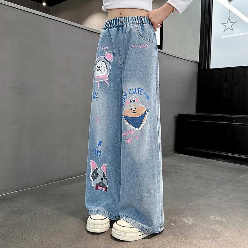 2024 Cartoon Fashion Pattern Jeans Suitable for Girls Loose Straight Jeans Cute Printed Children Spring and Autumn Korean Style Long TrouserT250326