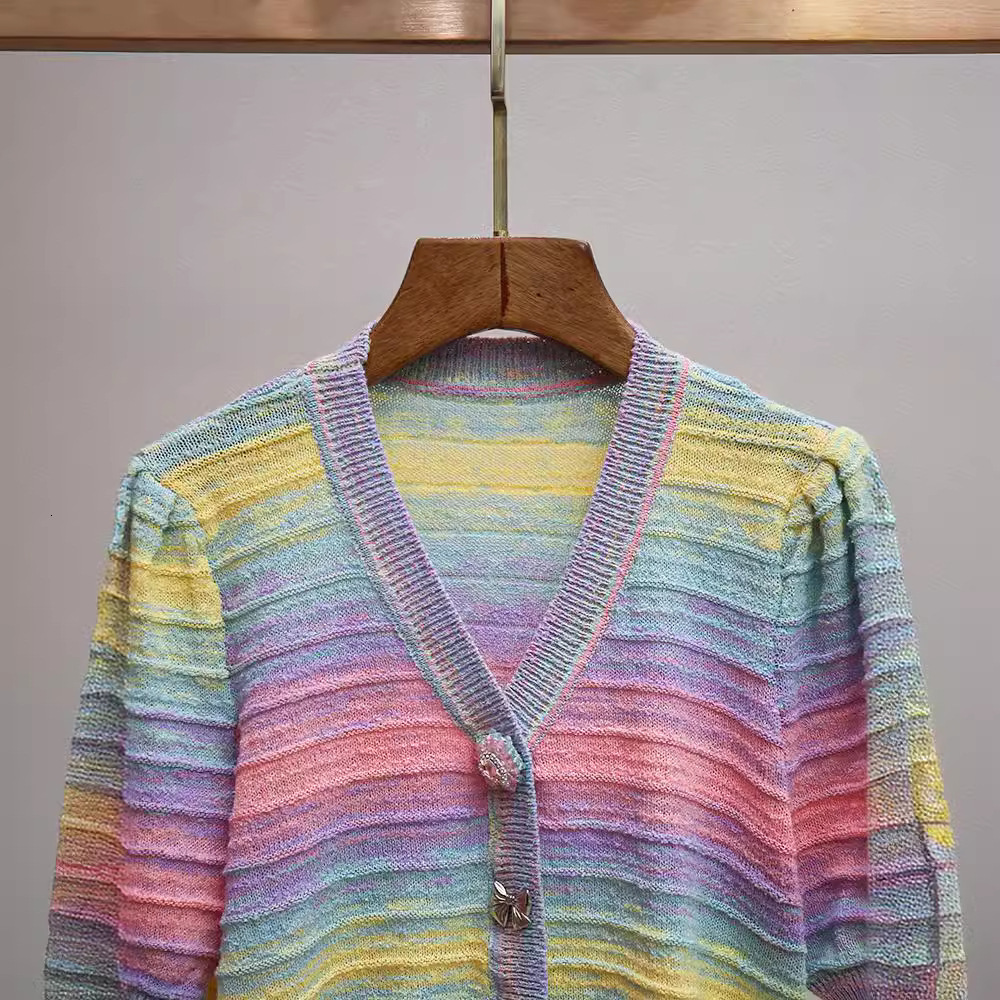 Shenzhen Nanyou High End European Women's Summer New Collection Reduced Age Rainbow Gradient Handmade Crystal Button Knitted Shirt Top