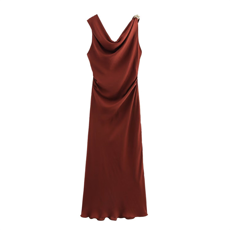 2025 Spring/Summer New Women's Clothing Style Slimming Gold Inlay Pendant Collar Midi Dress Solid Color Backless Decoration