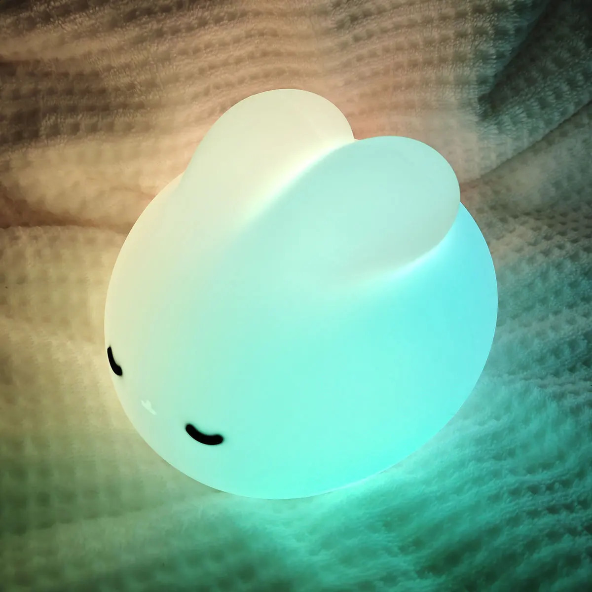 Rabbit Night Light For Kids Room Cute Bunny Lamp Gifts for Nursery Girls Boys Toddler Kawaii Room Decor USB Silicone Night Light 250319