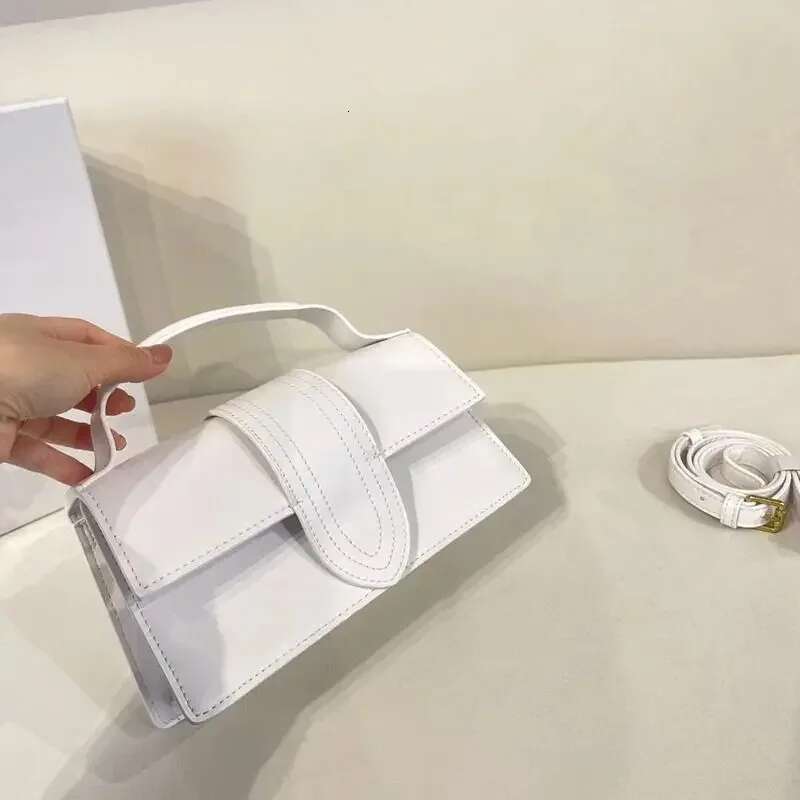 Ja's niche design new popular square fashion trend versatile shoulder handbag crossbody armpit bag