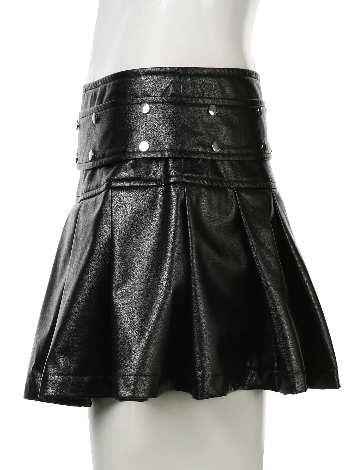IAMSURE Slim Pu Leather A-Line Pleated Skorts Casual Basic Low-Waisted Super Mini Skirts Women 2025 Spring Summer Fashion Lady 250320