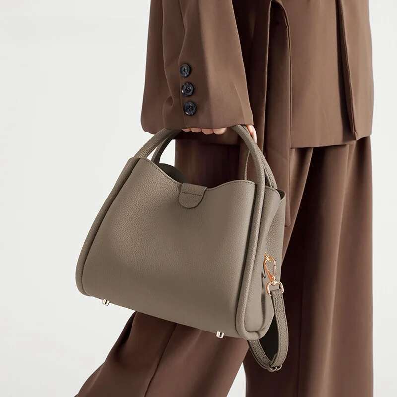 Women's Natural Cow Real Leather Shoulder Ladies Retro Fashion Crossbody Bag Female Cowhide Commuter Handbag For Lady