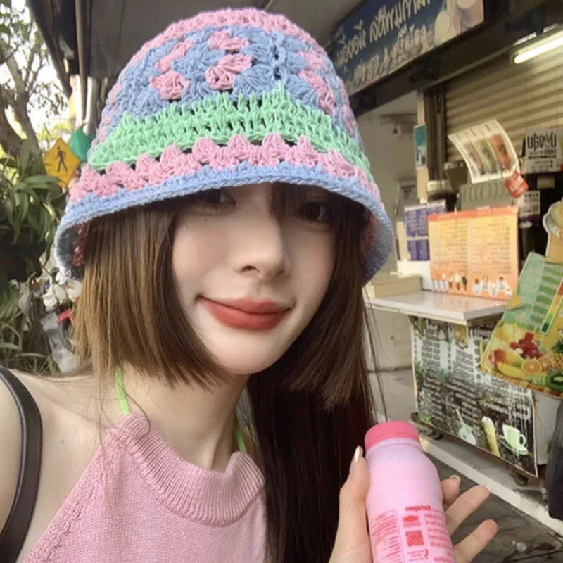 Flower Knitted Bucket Hats for Women Handmade Crochet Hollow Basin Hat Ladies Skullies Cap Spring Summer Sunscreen Sun Hat Gorro 250320