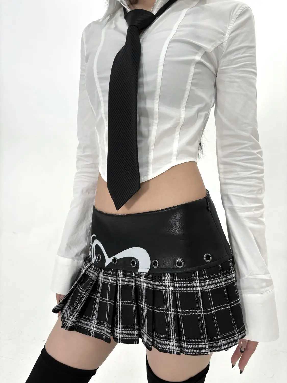 Summer fashion new patchwork leather mini skirt retro Gothic tight pants low waist slim flat bottom pantsXJ250320