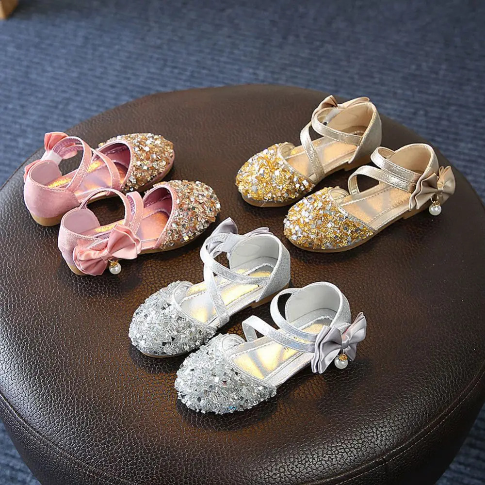 Summer Children Princess Shoes Baby Girls Flat Bling Leather Sandals Fashion Glitter Soft Childrens Dance Party Shining 250312
