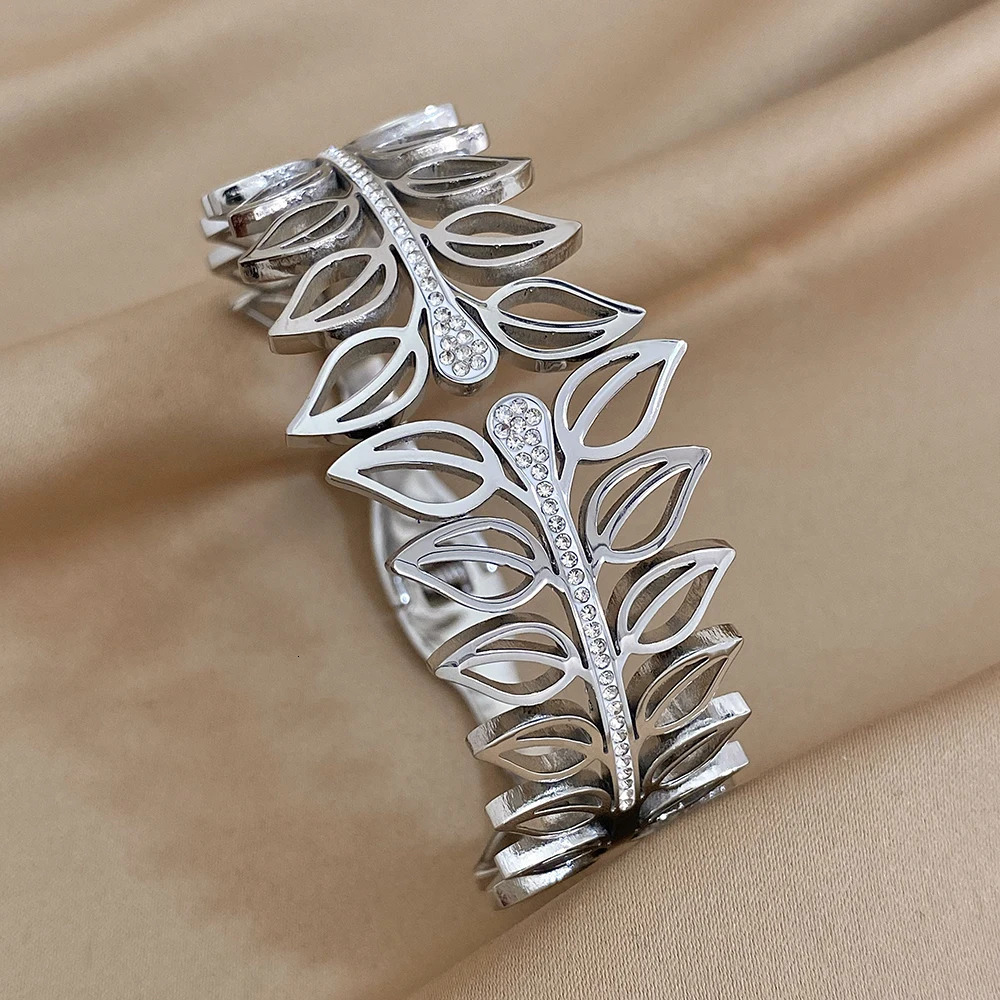 Greatera 316L Stainless Steel Hollow Leaves Cuff Bracelet Wide Bangles for Women Gold Plated Rhinestone Charm Bracelet Jewelry 250320