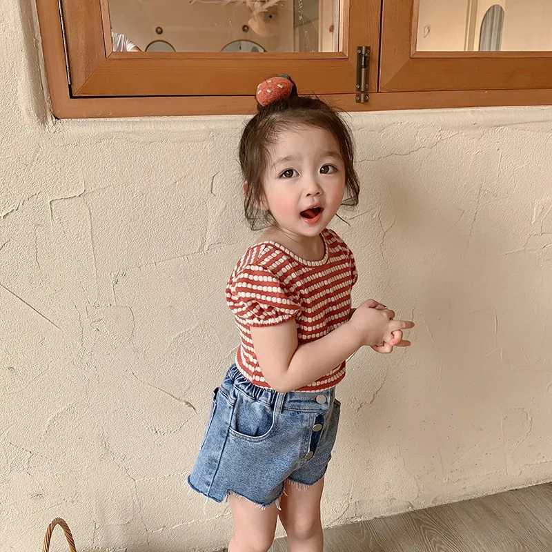 Cute bow backless girl summer shirt retro black/red striped childrens shirt childrens girl zipper 0-7 years old childrens summer T-shirtT250320