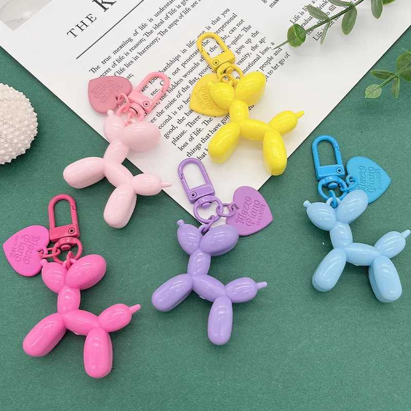 Fashion and Art Trends Jelly Balloon Dog Colored Acrylic Keychain Bag Pendant Cartoon Creative Love Dog Pendant KeychainXJ250319