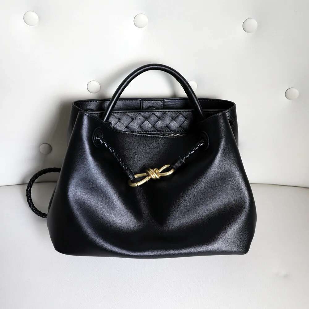 2025 Big Totes Woman High Quality Genuine Leather Ladies Shoulder Designer Large Capacity Crossbody Bags