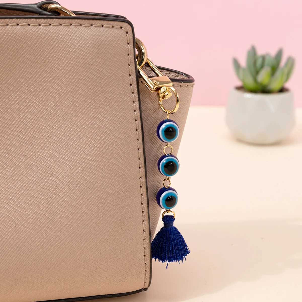 Fashion Blue Devils Eye Keychain Lucky Talisman Tassel Keyring Package Pendant Womens Car Keyring Keyholder GiftXJ250319