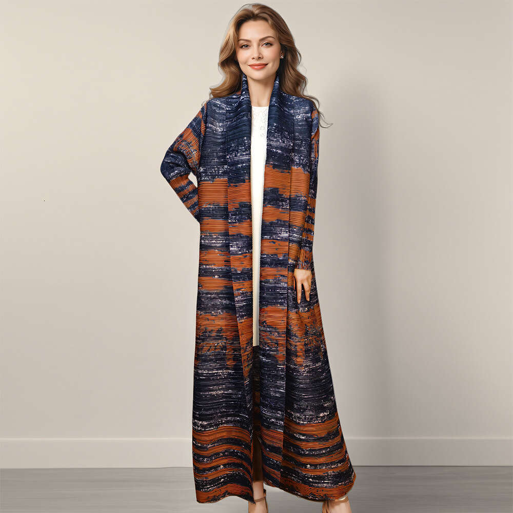 Muslim Fashion Pleated Printed Long Sleeved Dress, Loose Fitting Three Bedroom Robe