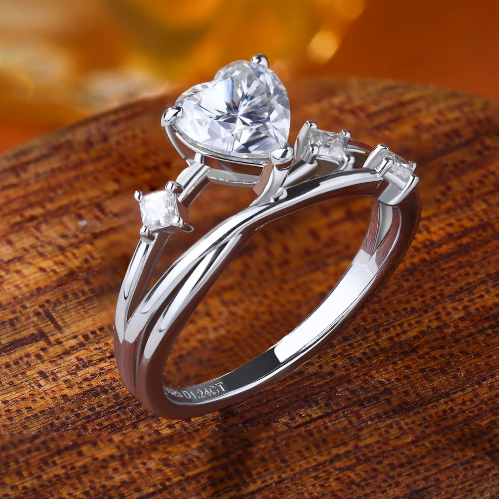 FEOBUR 1ct Full Moissanite Heart Engagement Rings for Women S925 Sterling Silver Lab Diamond Wedding Band Bridal Jewelry GRA