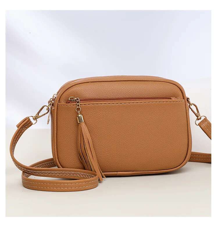 Elegant Minimalist Vintage Crossbody Bag For Women - Stylish Leather Clutch With Designer Letter Trendy Commuter Purse