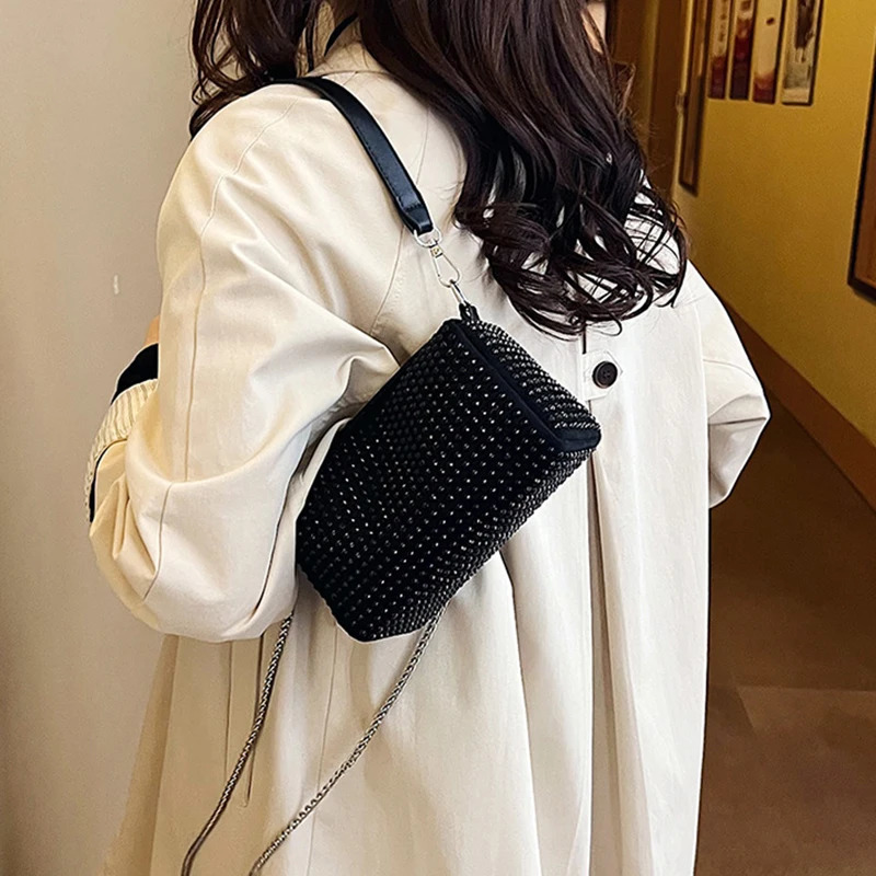 Spring/Summer Small Bag Trend Personalized Color Diamond Pillow Bag Chain Shoulder Personalized Cross Body Bag 250318