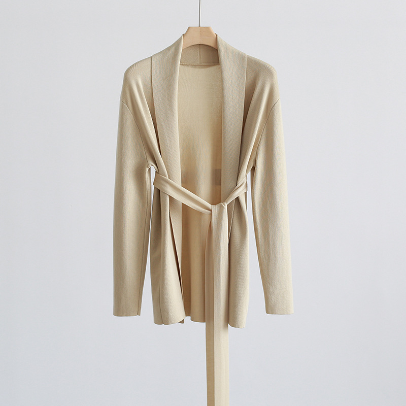 xz320 Spring and Autumn new fashion short section loose round neck sweater female niche design sense long-sleeved high-waisted thin section of the top