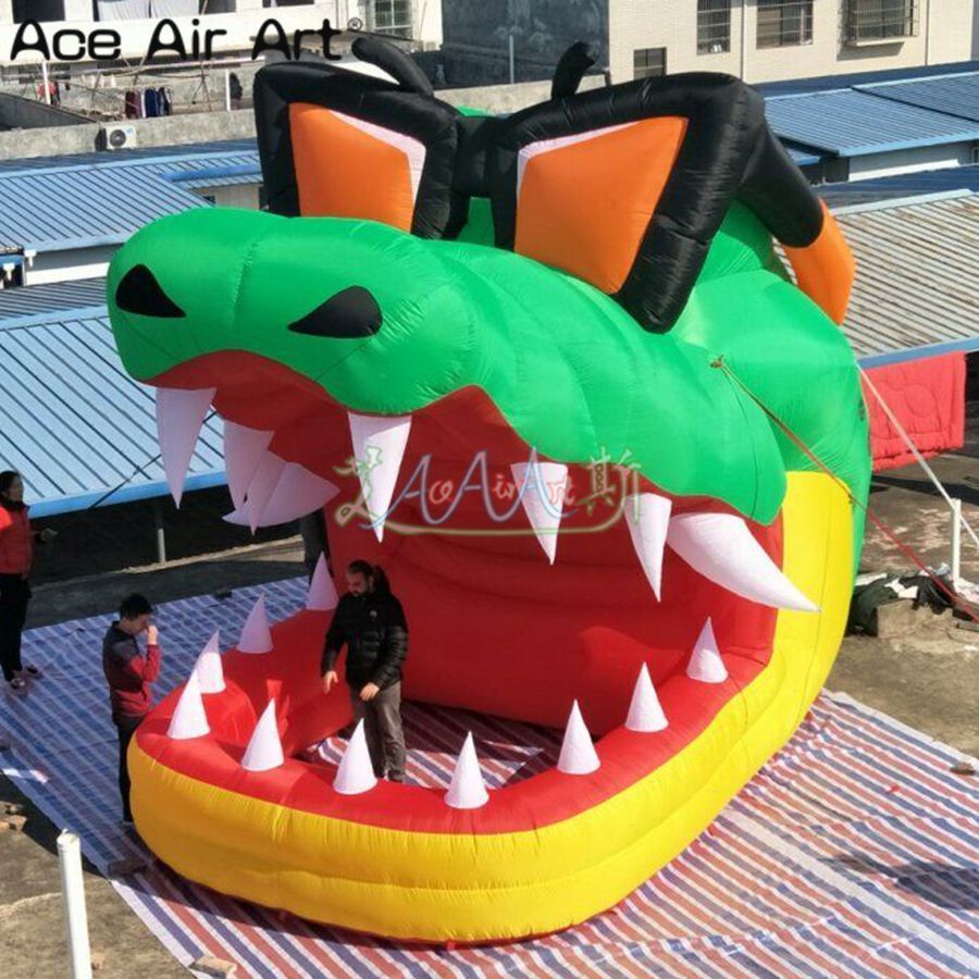7mLx4.5mWx5mH (23x15x16.5ft) with blower Customized inflatable head dj booth dj bar table concession station with big mouth for Sale