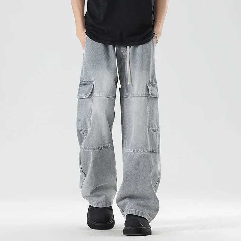 New Mens Work Jeans Spring Collection Elastic Waist Work Pants Loose Straight Wide Legs Street Hip Hop Backpack Fashion PantsT250319