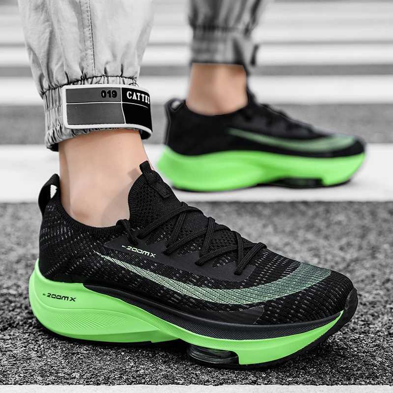 Mens Sneakers Quality Male Designer Shoes Unisex Running Sports Sneakers Air Comfortable Boys Platform Athletic Training ShoeW250320