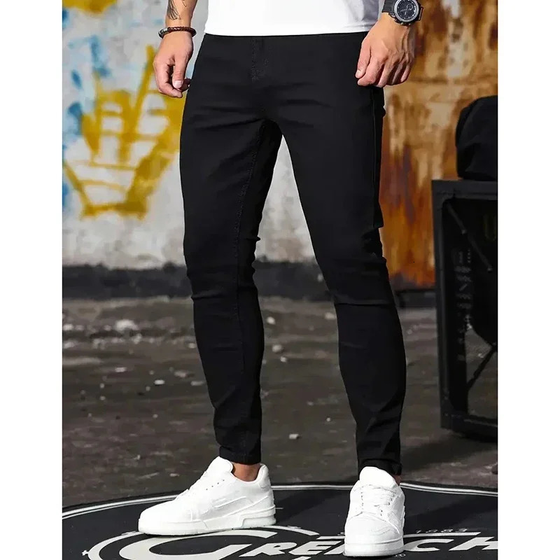 Spring 2025 Mens N Leg Jeans Comfortable Pocket Straight Denim Pants Classic Solid Casual Day 250320