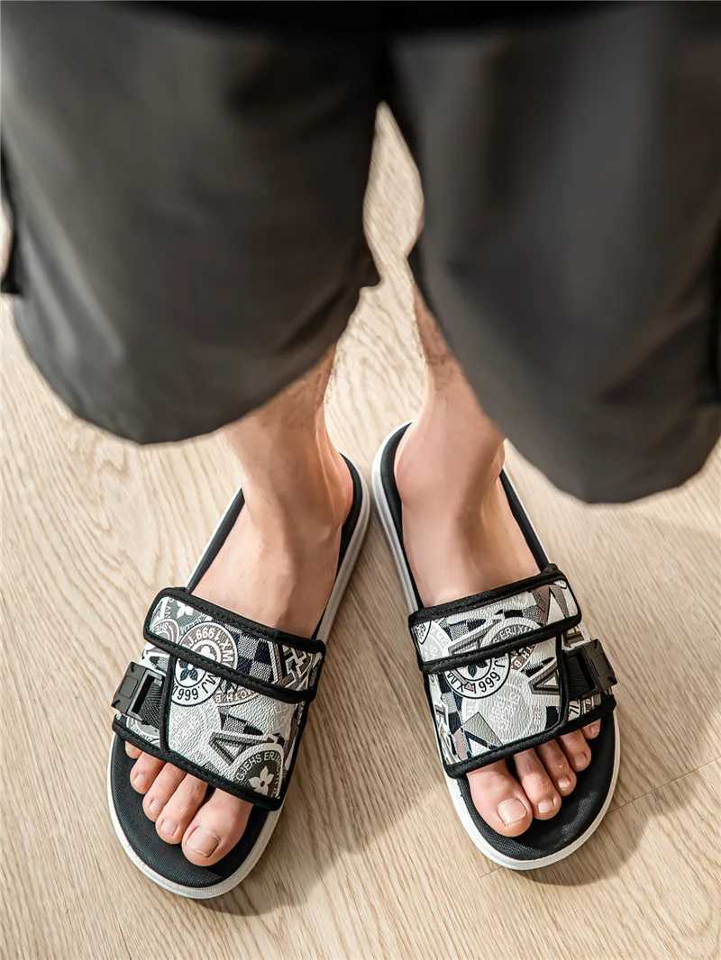 Summer mens outdoor slider soft bottom anti slip indoor slider Fi hook and loop flat slider leisure beach flip cover Y250320
