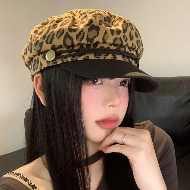 American Retro Leopard Print sboy Hats Women Show Face Small Spring and Autumn Travel Versatile Niche Flat Top Berets Y2k 250320
