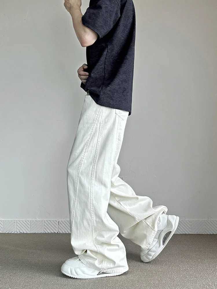 Mens Fashion Loose Harajuku White Jeans American Street Casual Straight Trouser Hip Hop Trendy Denim Pants Mens ClothingT250319