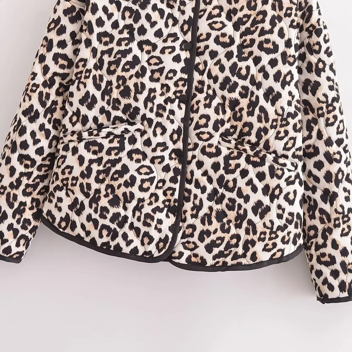 Womens thick winter cotton jacket with leopard print comfortable and warm casual style Chinese 250319